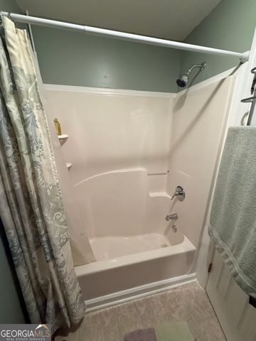 108 Atkinson Drive, Swainsboro, GA 30401