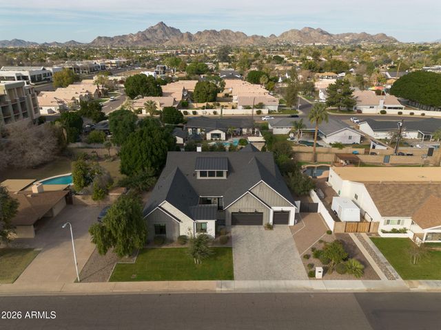 3226 E GLENROSA Avenue, Phoenix, AZ 85018