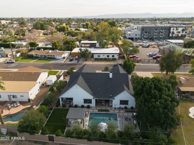 3226 E GLENROSA Avenue, Phoenix, AZ 85018