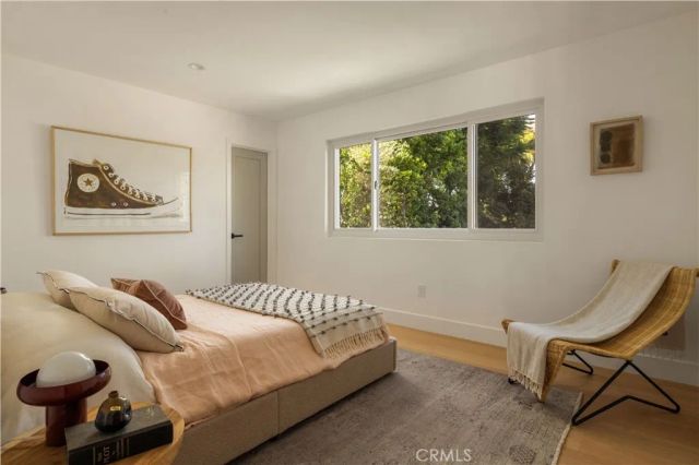 1806 Hummingbird Drive, Costa Mesa, CA 92626