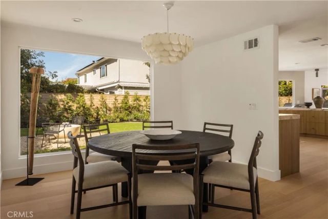 1806 Hummingbird Drive, Costa Mesa, CA 92626