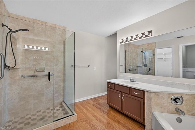 6623 Ilex CIR C, Naples, FL 34109