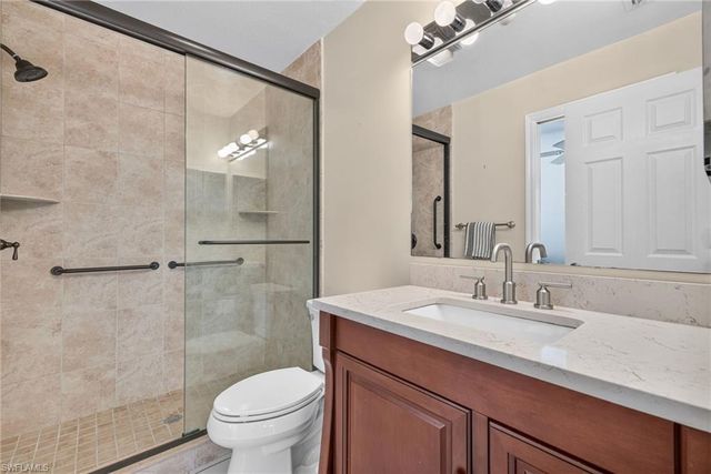 6623 Ilex CIR C, Naples, FL 34109