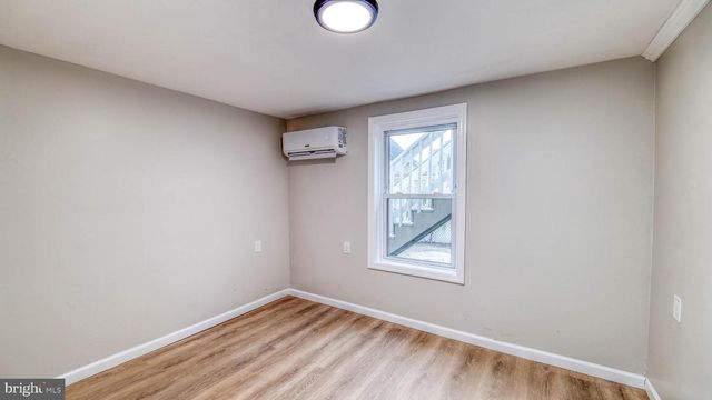 211 N SACRAMENTO AVE, Ventnor City, NJ 08406