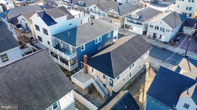 211 N SACRAMENTO AVE, Ventnor City, NJ 08406