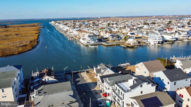 211 N SACRAMENTO AVE, Ventnor City, NJ 08406