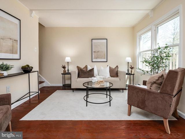 10-W SOUTHWAY, Greenbelt, MD 20770