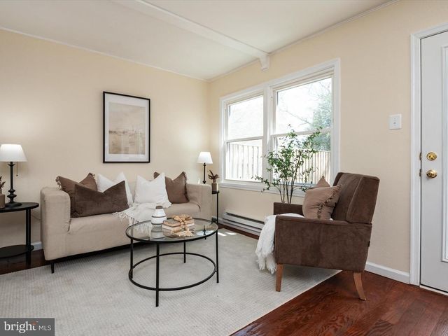 10-W SOUTHWAY, Greenbelt, MD 20770