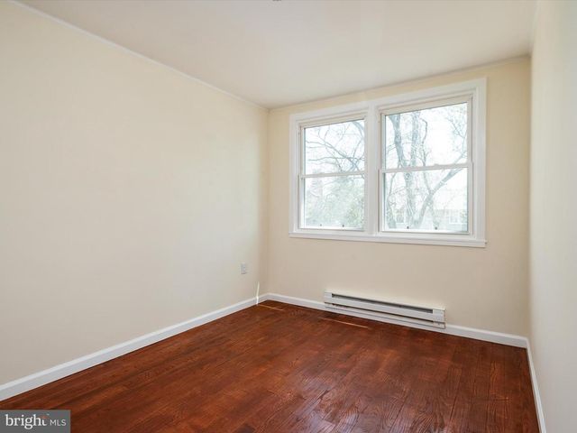 10-W SOUTHWAY, Greenbelt, MD 20770