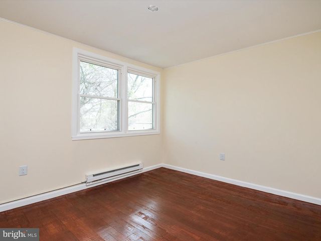 10-W SOUTHWAY, Greenbelt, MD 20770