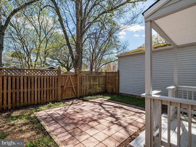 10-W SOUTHWAY, Greenbelt, MD 20770