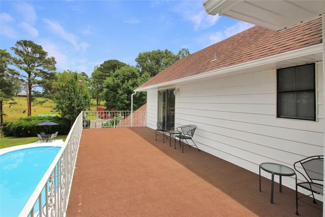 19413 US Highway 79 E, Jacksonville, TX 75766