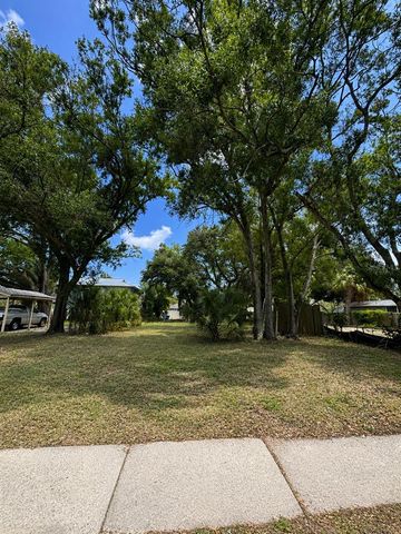 2751 3RD AVENUE S, St Petersburg, FL 33712