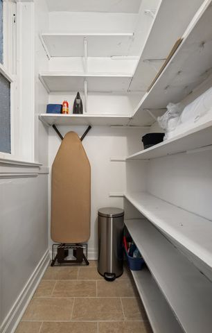 2253 W Giddings Street 1, Chicago, IL 60625