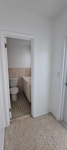 7300 Byron Avenue 12a, Miami Beach, FL 33141