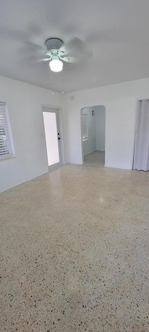 7300 Byron Avenue 12a, Miami Beach, FL 33141