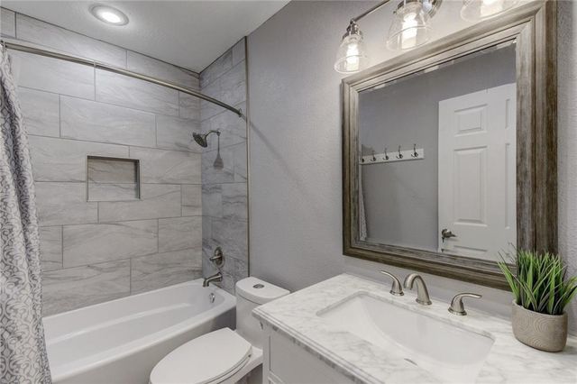 11007 Ptarmigan DR, Austin, TX 78758