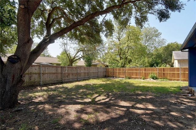 11007 Ptarmigan DR, Austin, TX 78758