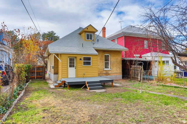 1081 S 700 E, Salt Lake City, UT 84105