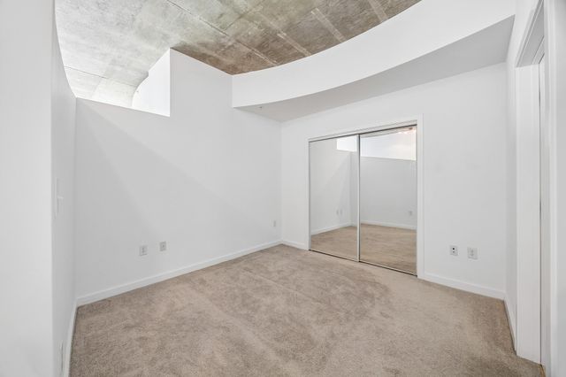 5925 Almeda Road 11606, Houston, TX 77004