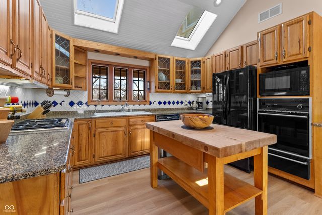 5320 N County Road 600 E, Brownsburg, IN 46112