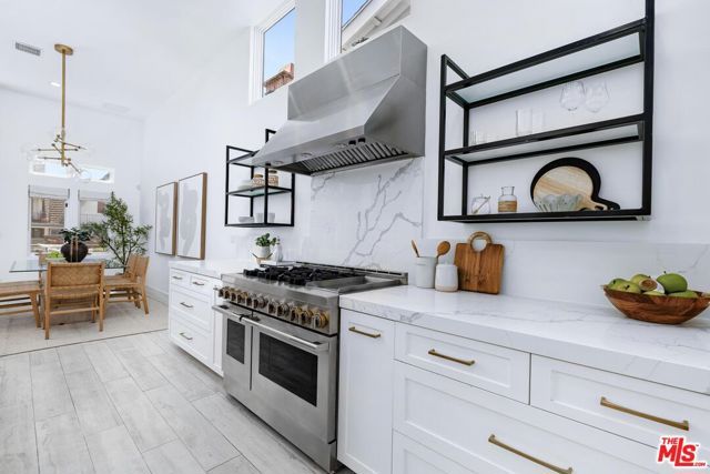2331 Eastern Canal, Venice (los Angeles), CA 90291