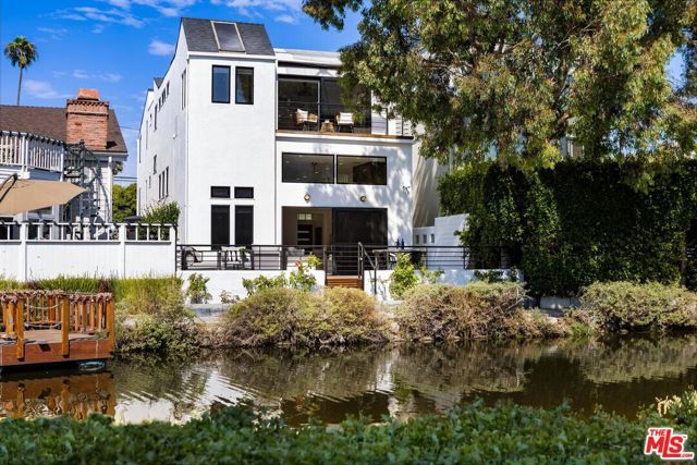 2331 Eastern Canal, Venice (los Angeles), CA 90291