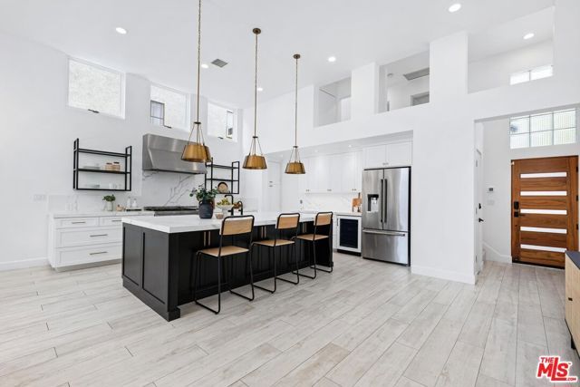 2331 Eastern Canal, Venice (los Angeles), CA 90291
