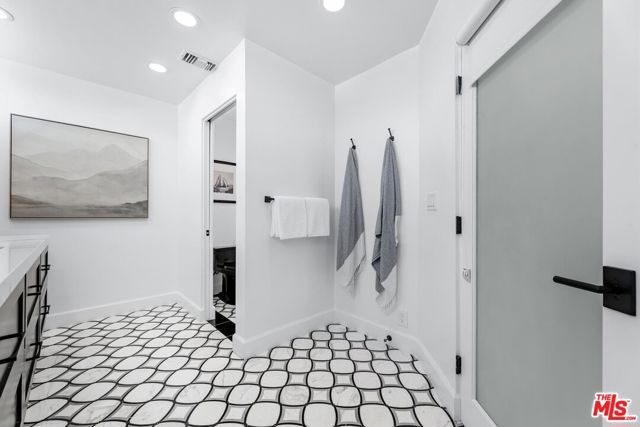2331 Eastern Canal, Venice (los Angeles), CA 90291