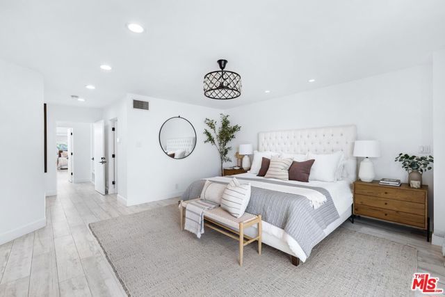 2331 Eastern Canal, Venice (los Angeles), CA 90291