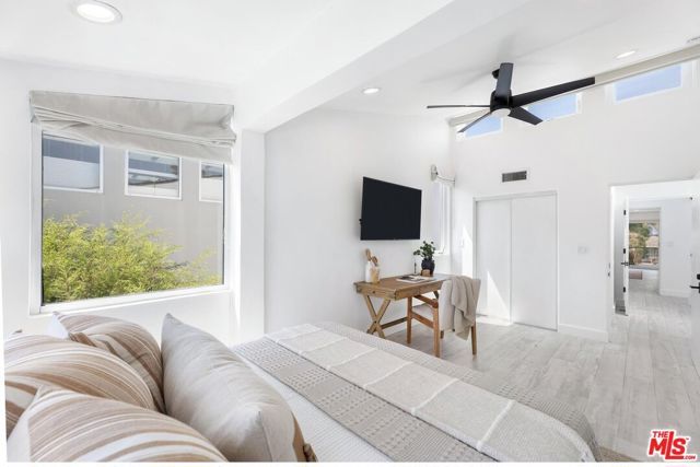 2331 Eastern Canal, Venice (los Angeles), CA 90291