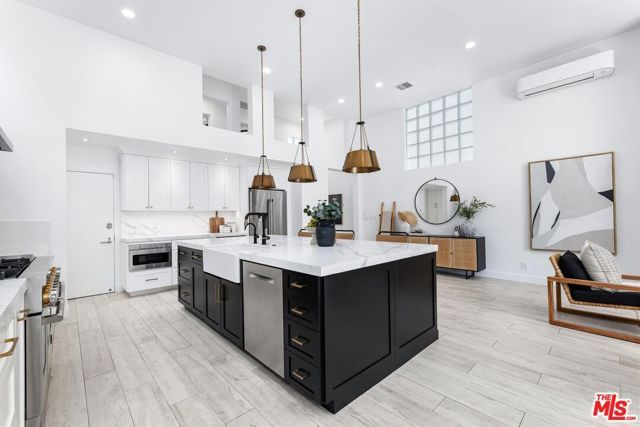2331 Eastern Canal, Venice (los Angeles), CA 90291
