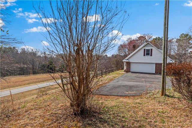120 Skyline Drive, Elkin, NC 28621