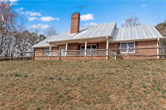 120 Skyline Drive, Elkin, NC 28621
