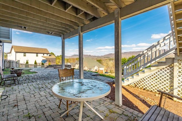 35 S Links Drive, Ringgold, GA 30736