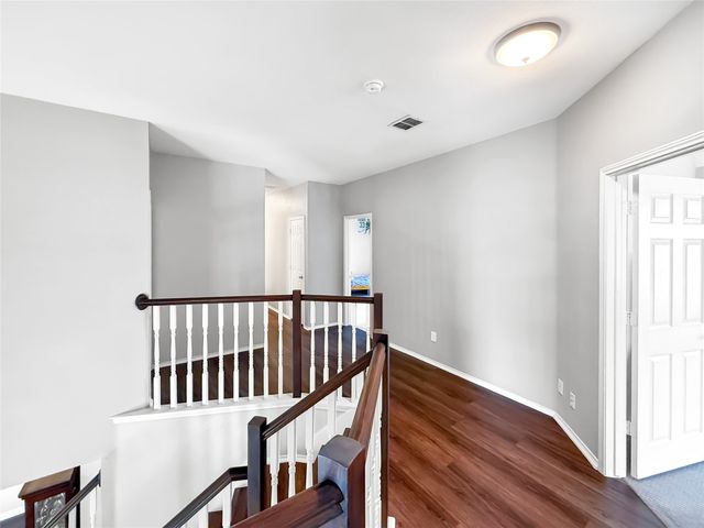 2569 Lands End Drive, Carrollton, TX 75006