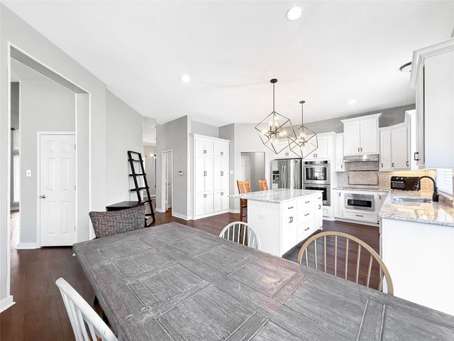 2569 Lands End Drive, Carrollton, TX 75006