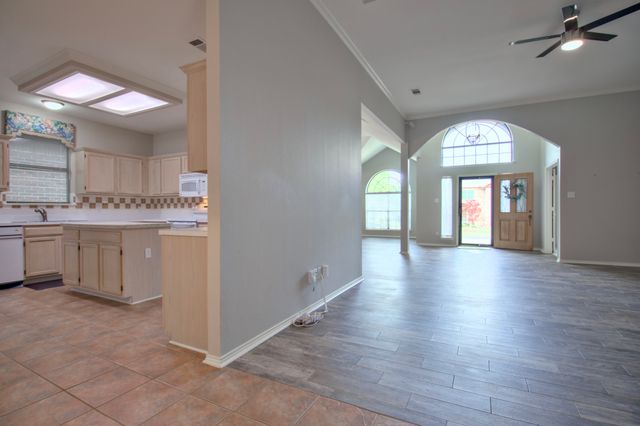 7504 Saddleridge Drive, Dallas, TX 75249