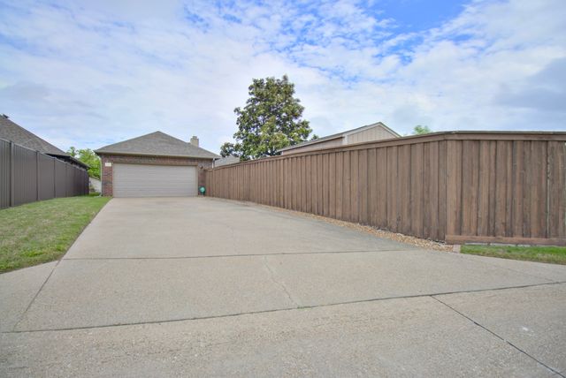 7504 Saddleridge Drive, Dallas, TX 75249