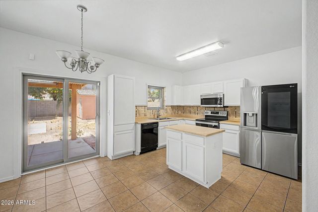 3210 S 64TH Avenue, Phoenix, AZ 85043