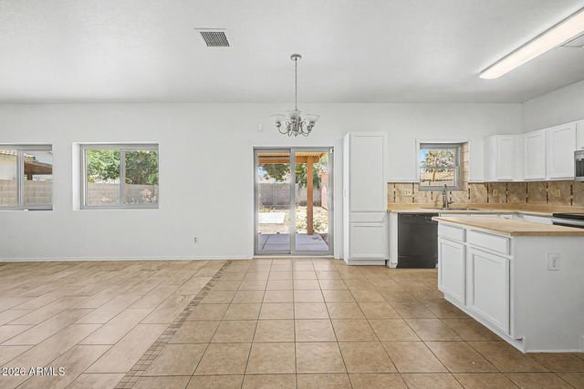 3210 S 64TH Avenue, Phoenix, AZ 85043