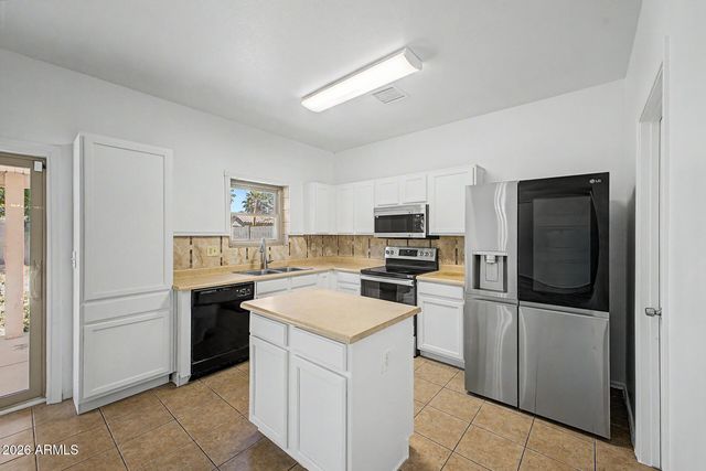 3210 S 64TH Avenue, Phoenix, AZ 85043
