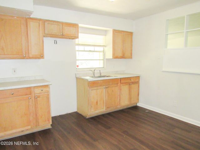 3327 DIGNAN Street, Jacksonville, FL 32254