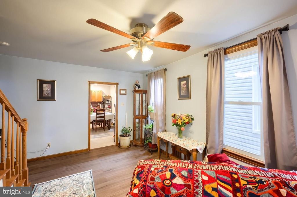 Image 12 of property listing at 22 N 4TH ST, Mc Sherrystown, PA 17344