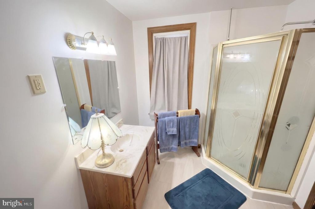 Image 18 of property listing at 22 N 4TH ST, Mc Sherrystown, PA 17344