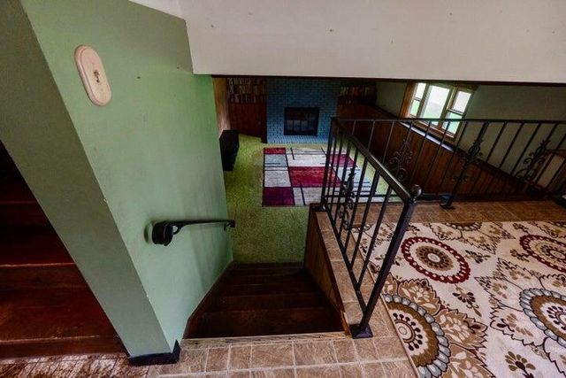 1752 Greenview Street, Valparaiso, IN 46383