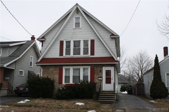 207 74th Street, Niagara Falls, NY 14304