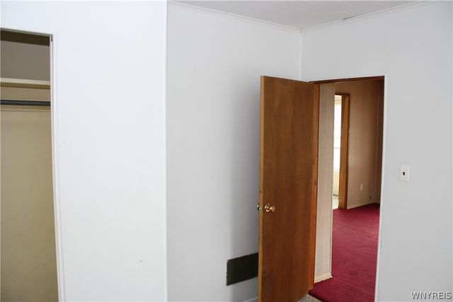 207 74th Street, Niagara Falls, NY 14304