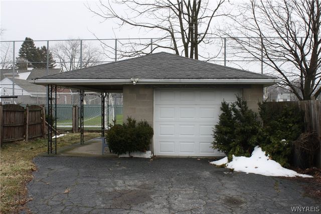 207 74th Street, Niagara Falls, NY 14304