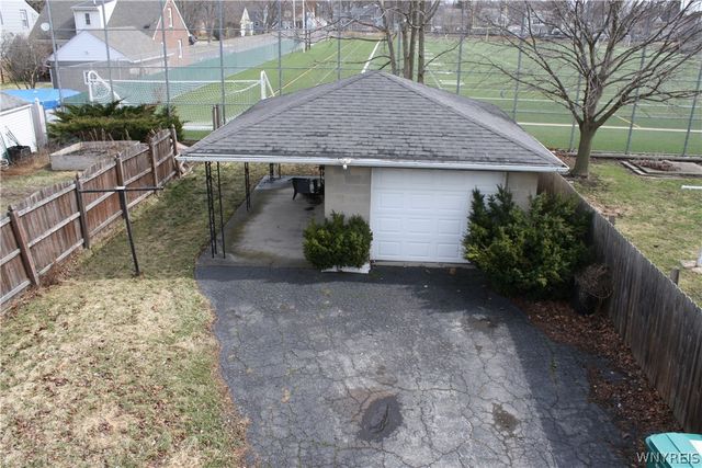 207 74th Street, Niagara Falls, NY 14304